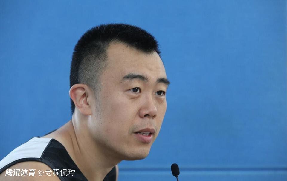 哈米德毫不犹豫的点头说道：老弟你放心，我一定牢记你的教诲